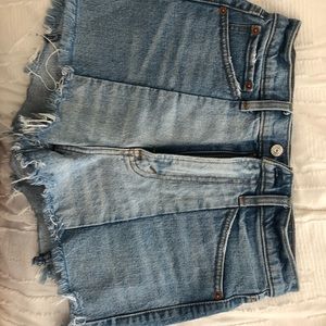 Abercrombie mom shorts
